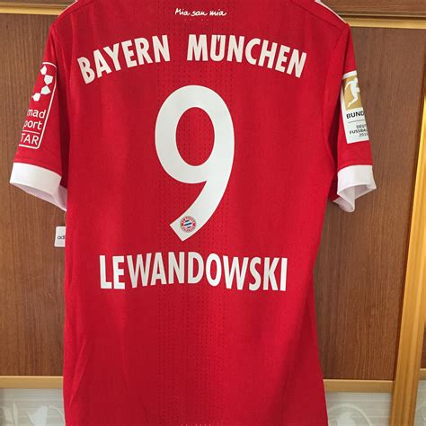 Bayern Munich Home Football Shirt 2017 2018 Sponsored By Deutsche