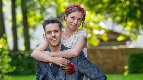 Hochzeit Auf Den Ersten Blick Sind Christian Und Emma Noch Zusammen