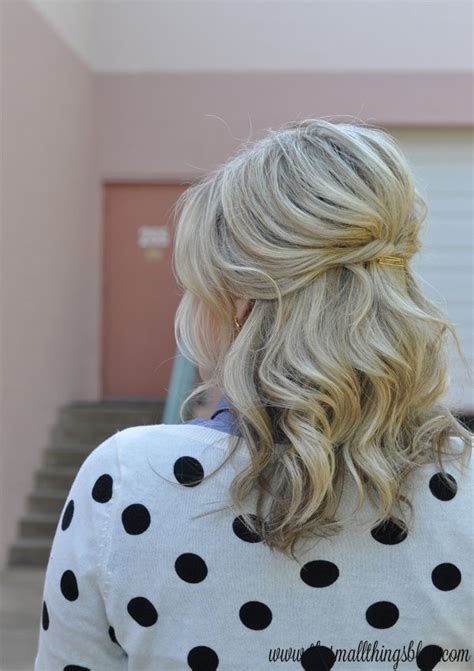 10 Quick And Pretty Hairstyles For Busy Moms