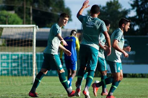 Perotti e Victor Ramos podem voltar à campo no jogo da Chape o