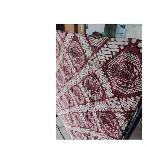 KAIN BATIK LAWAS JADUL SOGAN PARANG GARUDO SURAKARTA On Carousell