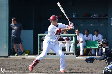 楽天のドラ6ルーキー・中島大輔、対外試合初スタメンも3打席無安打 Baseball King