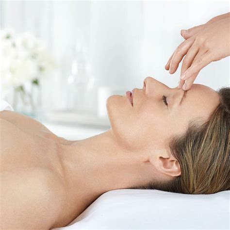 Spa And Beauty Treatments Aura Spa The Essex