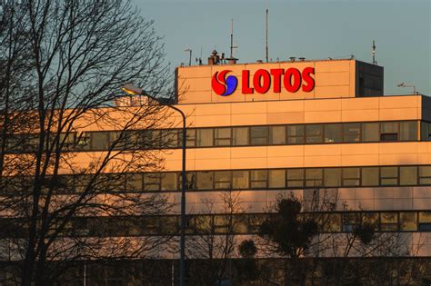 Grupa Lotos wypłaci dywidendę w wysokości 3 5 zł za akcję Biznes w