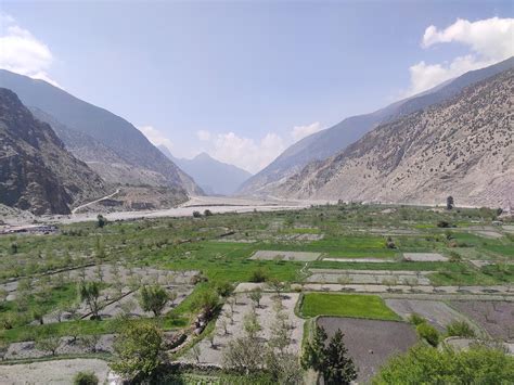 Tilicho Lake Trek With Thorong La Pass Ace The Himaalya