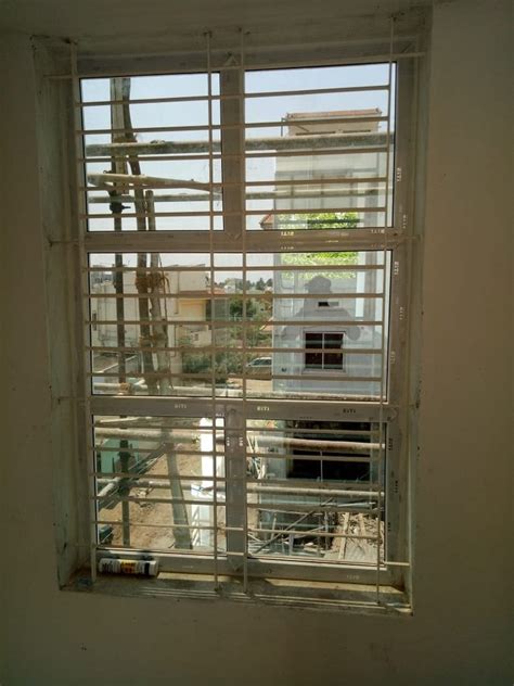 Quality Windows UPVC Top Hung Window Thickness Of Glass 5 10 Mm At Rs