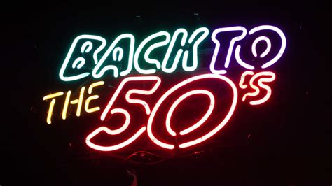 Back To The 50s Neon Diner Sign At The Eddie Vannoy Collection 2020 As