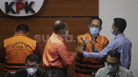 Kasus Suap Hakim Pn Surabaya Nonaktif Itong Isnaeni Hidayat Kpk