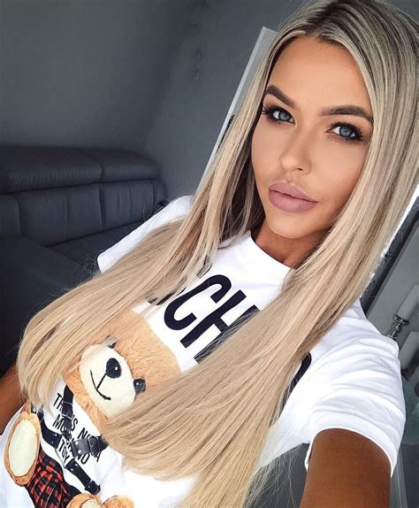 ⊱ɛʂɬཞɛƖƖą⊰ Gorgeous Blonde Haute Hair Big Hair