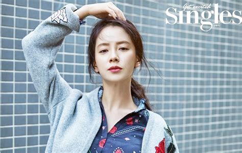 Ini Alasan Sebenarnya Song Ji Hyo Tak Hadiri Pernikahan SongSong