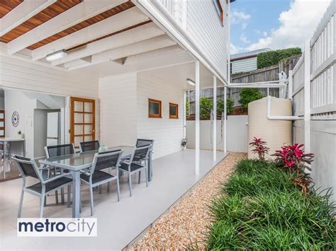 brook street south brisbane qld  realestatecomau