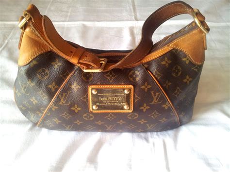 Louis Vuitton Inventeur Bag White | Literacy Basics