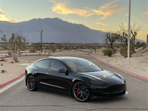 Rocket-powered'flying' Tesla Roadster too fast for your wellness ...