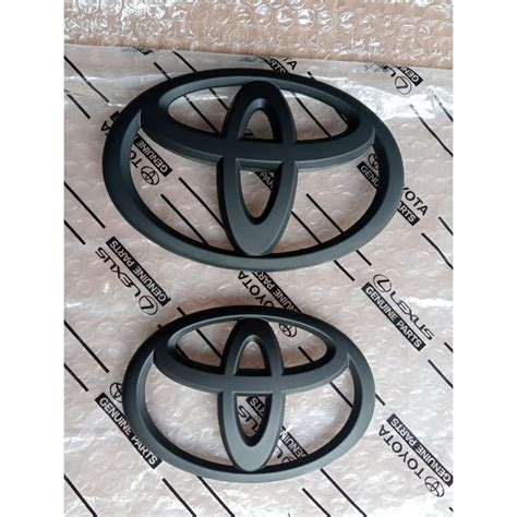 HITAM Toyota Innova Reborn Logo Emblem And Venturer Black Doff Original