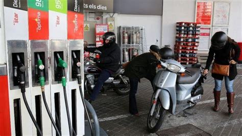 La Protesta Por La Subida Del Precio De Los Carburantes Amenaza Con