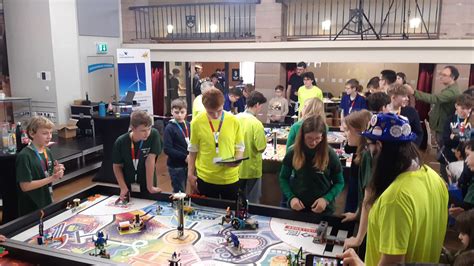 Unser Ak Robotik Beim First Lego League Wettbewerb Moderne Technik In