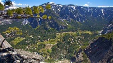 Yosemite Falls Tours - Book Now | Expedia