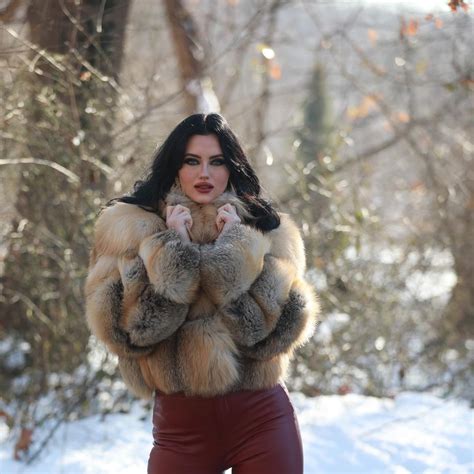 Fox Fur Coat Fur Coats Fine Women Dream Fantasy Snow Queen Fur