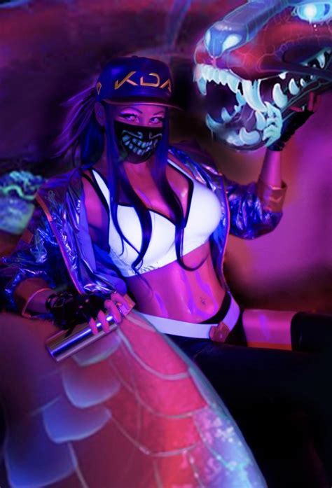 Akali league of legends cosplay! : r/cosplaygirls