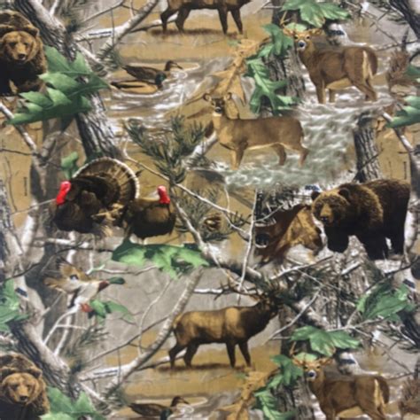 Realtree Camouflage Shirting Fabric 60