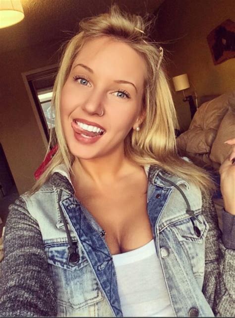 Hot Babe Thread Page