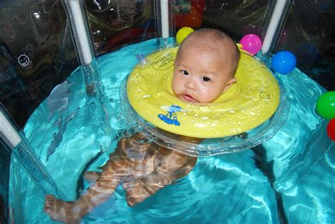 Baby Swimming Royalty Free Stock Photography - Image: 31824357