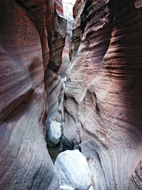 Keyhole Slot Canyon, Zion National Park, Utah