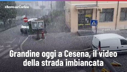 Grandine Oggi A Cesena Il Video Della Strada Imbiancata