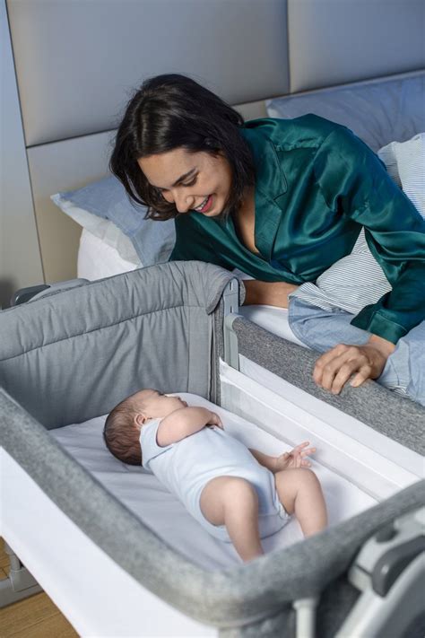 Chicco Next2Me Magic Evo