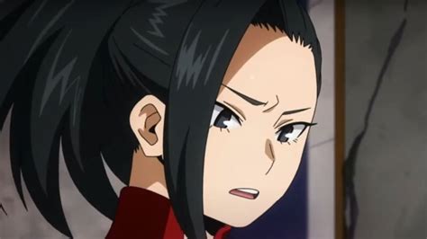 My Hero Academia Fans Are Unsurprisingly Divided Over Yaoyorozus Costume