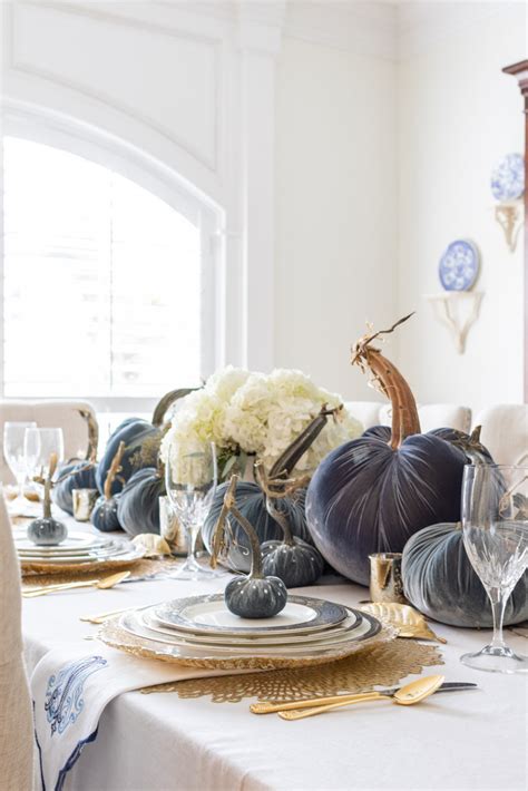 Elegant Thanksgiving Tablescapes