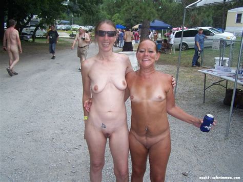 Nudes A Poppin In In Roselawn Indiana 13 FKK Bilder Und Fotos