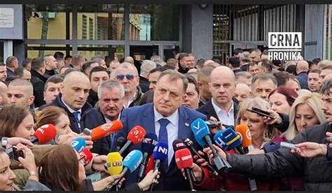 Dodik U Sudu Bih Tvrdio Da Ne Razumije Bosanski Jezik I Latinicu Crna