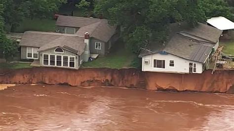 Watch Runaway Barges Smash Into Dam In Oklahoma