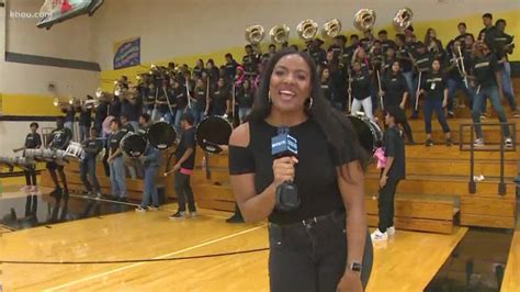 #HTownRush Friday Pep Rally: Alief Hastings High School | khou.com