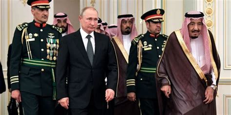 Russia's Putin visits Saudi Arabia, received guard of honor on arrival