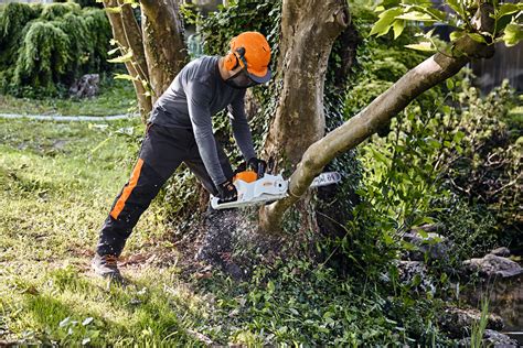 Akumulátorová pila STIHL STIHL