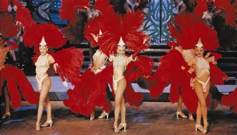 Artists and athletes: Moulin Rouge dancers - PARISCityVISION