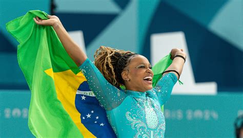 Rebeca Andrade conheça a rotina da medalhista de ouro Harper s