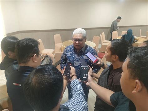 Rektor Prof Karta Jayadi Tegaskan Tidak Ada Kenaikan Ukt Di Unm