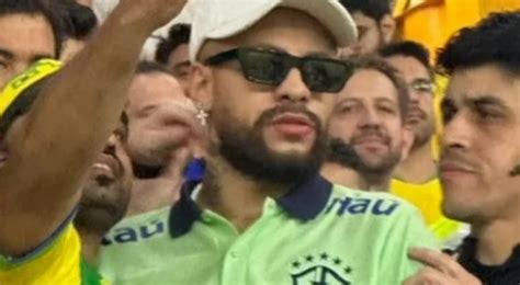 SÓSIA DO NEYMAR NO CATAR atrai multidões e viraliza nas redes veja IMAGENS