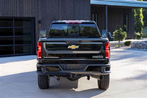 Chevrolet Silverado Hd 2023 La Bestia Americana Se Renueva