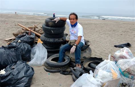 Ventanilla retiran más de 10 toneladas de basura de playa Costa Azul