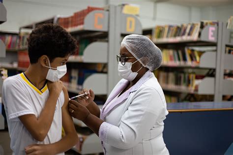 Vacinação nas escolas Volta Redonda vacinou mais de 340 crianças