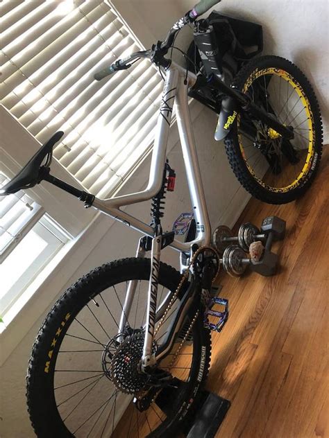 2017 Commencal Meta 42 For Sale