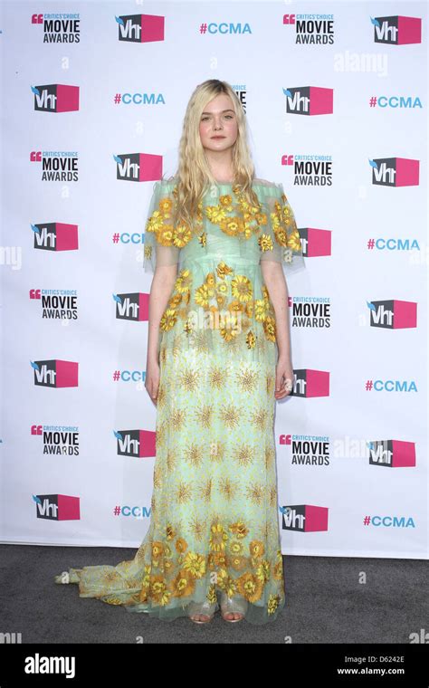 Elle Fanning Th Annual Critic S Choice Movie Awards Held At The