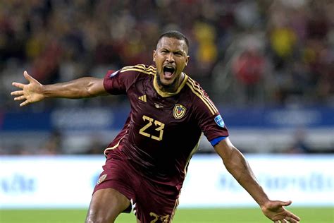 Salomón Rondón terminó como el segundo máximo goleador de la Copa