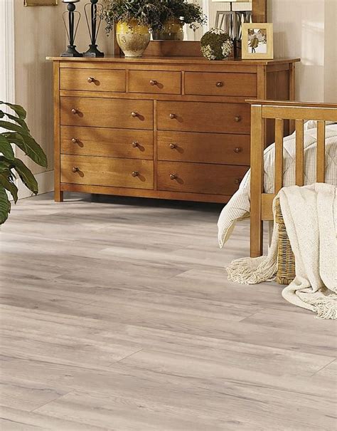 Manor Peterson Oak Beige Laminate Flooring Direct Wood Flooring