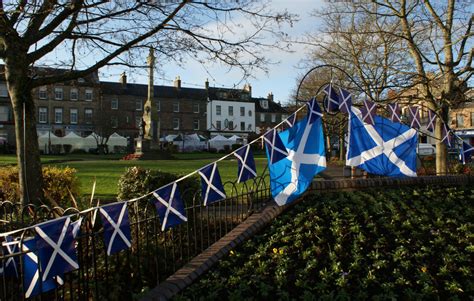 Tour Scotland Photographs: Photograph Cross of St Andrew Scotland