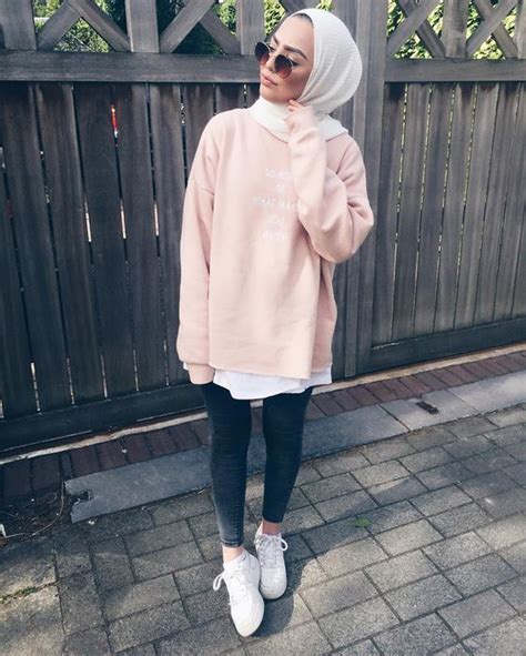 20 Trendy Winter Hijab Outfits You Will Love MCO